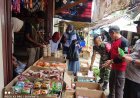 Babinsa Polsek Bersama Tim Kesehatan Melaksanakan Pengecekan dan Monitoring Harga Sembako