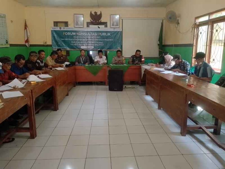 Babinsa Bersama Bhabinkamtibmas Bersinergi Dampingi Forum Konsultasi Publik Pendataan Awal Regsosek