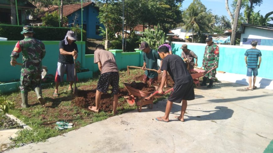 Bukti Kecintaan Warga Masyarakat terhadap Koramil 09/Ssk