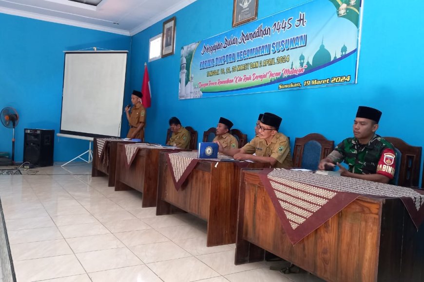 Babinsa Koramil 09/Susukan hadiri pengajian sambut Bulan Ramadhan