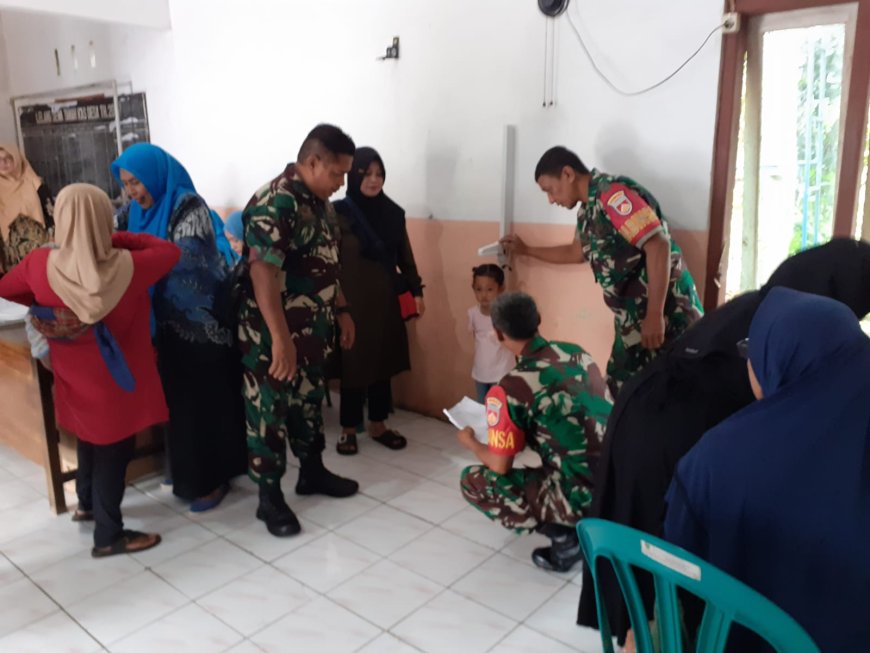Babinsa Bersama Bidan Desa Selalu Wujudkan Balita Sehat, Di Desa Binaan